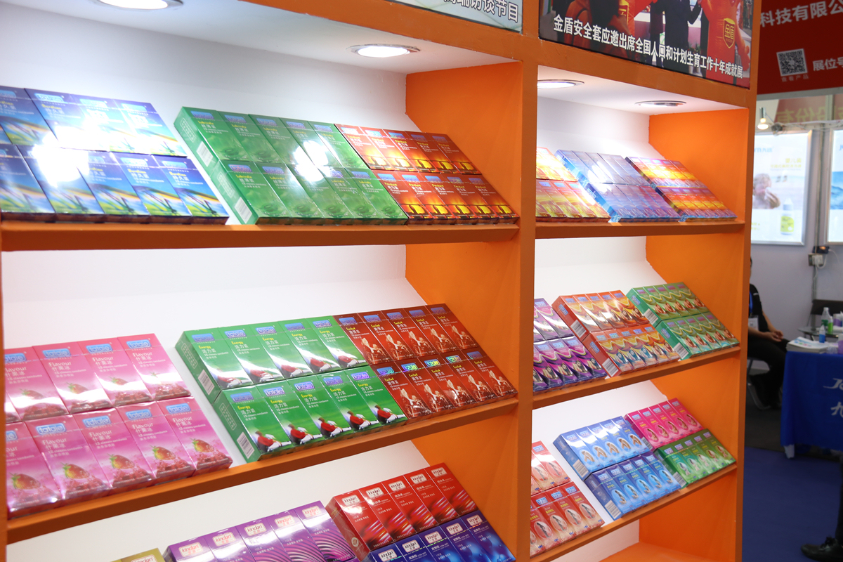 產品有特色、價格好操作，康祥避孕套閃亮國藥會！(圖3)