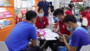 產品有特色、價格好操作，康祥避孕套閃亮國藥會！(圖10)